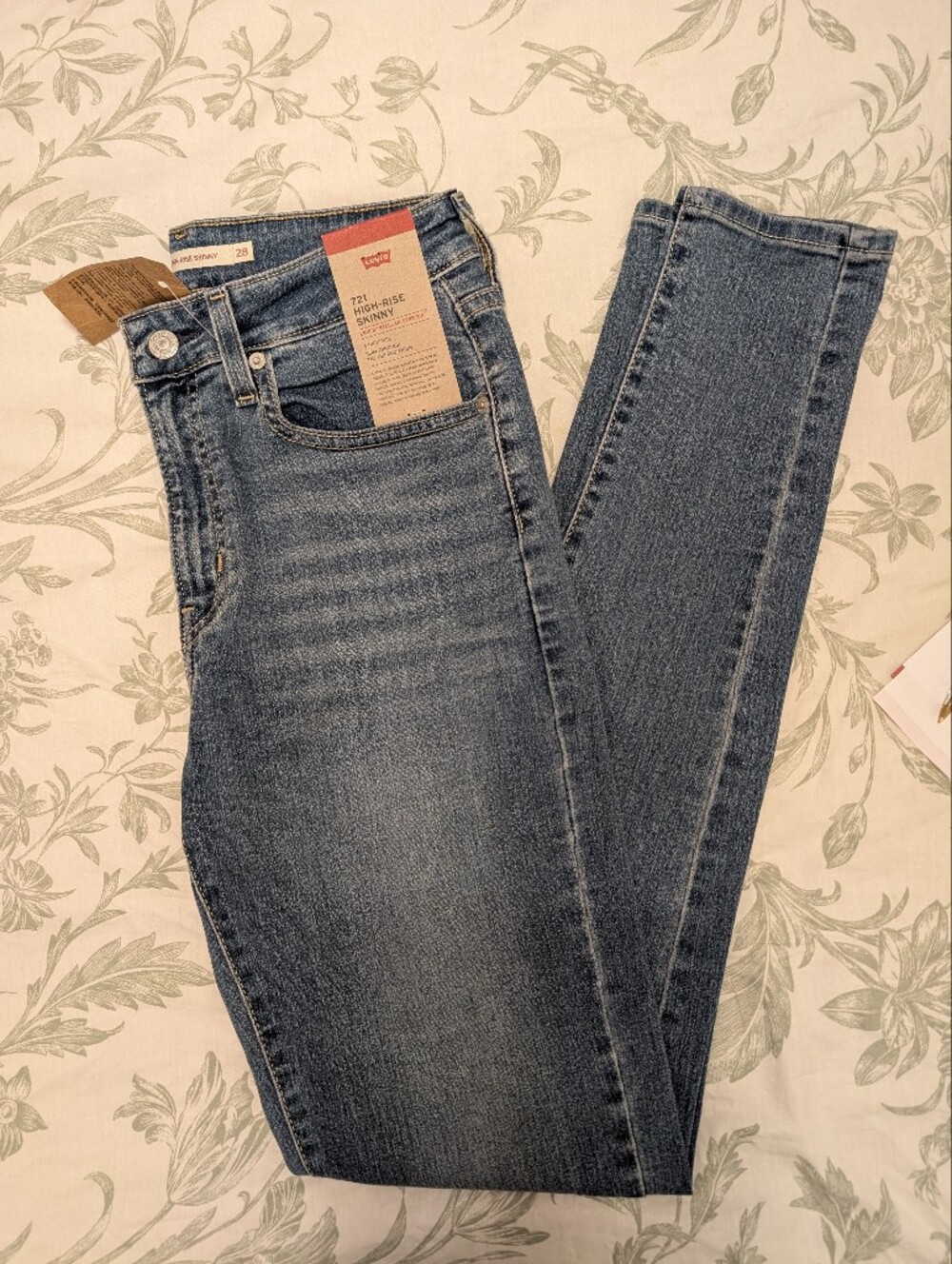 Women's Levi's 721 High-Rise Skinny Jeans NWT